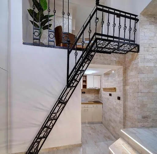 アパート Kaliopi